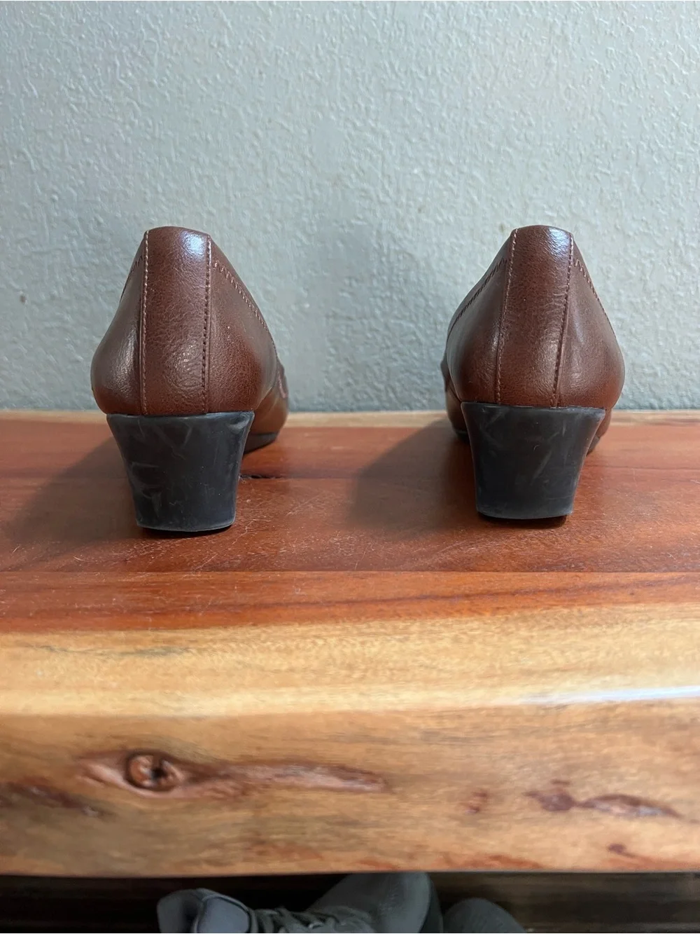 Life Stride Brown Leather Wedge Pumps